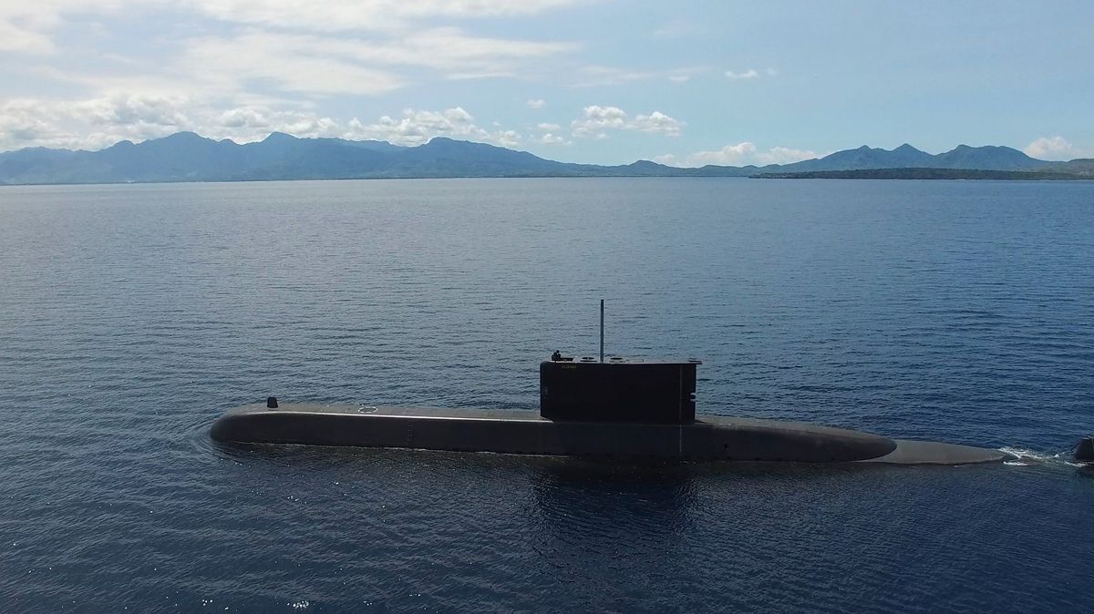 Indonésie pohřešuje ponorku s více než padesáti lidmi na palubě